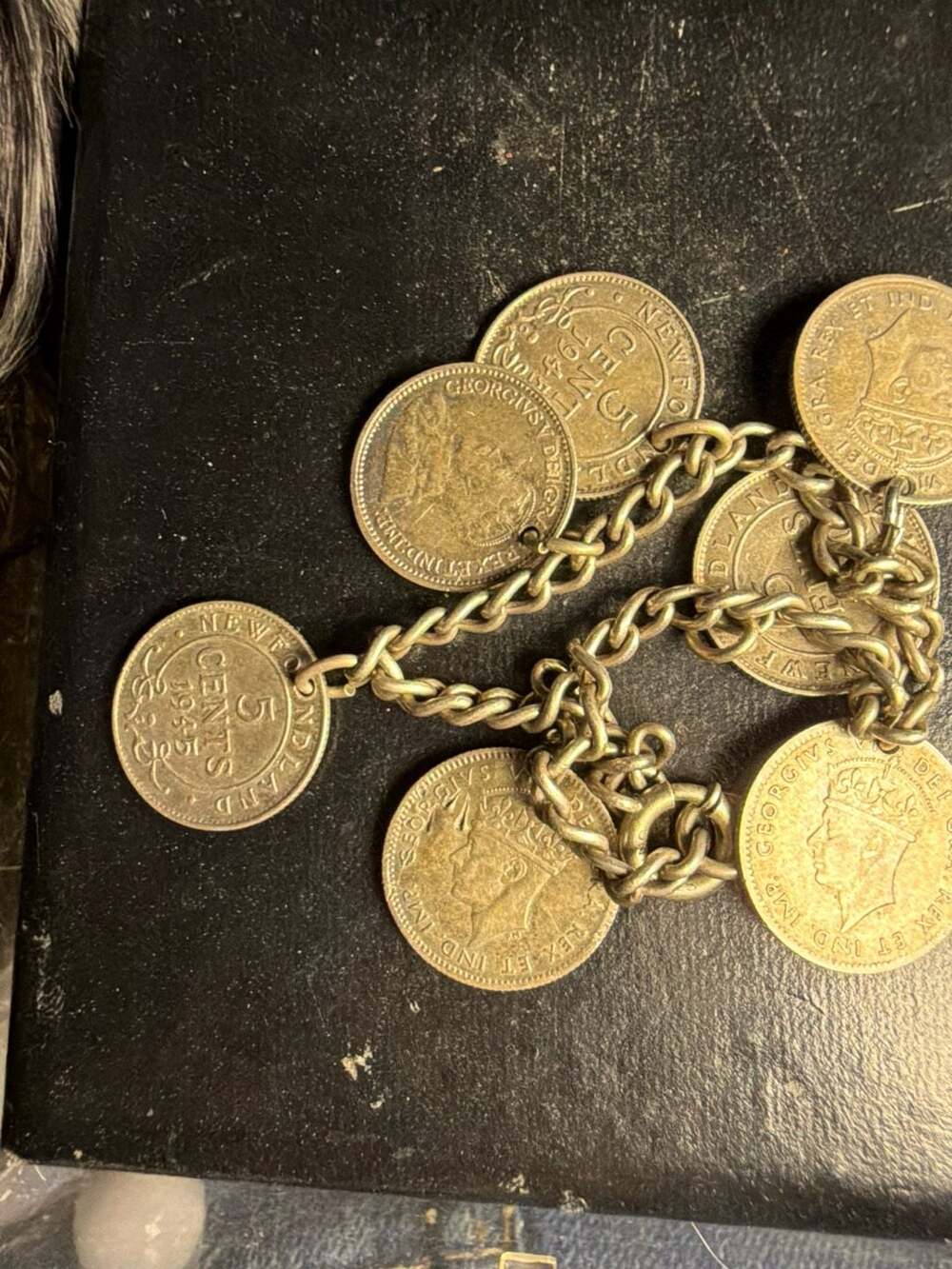 Vintage Newfoundland Silver 5 Cents Coin Charm Bracelet 1929-1945 - Picture 4 of 4